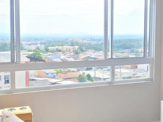 Apartamento com 02 quartos, 01 banheiro, 01 vaga no Bairro Alto Petrópolis