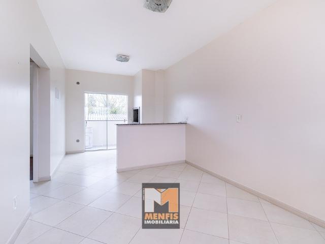 Apartamento com 02 quartos no Bairro Beatriz
