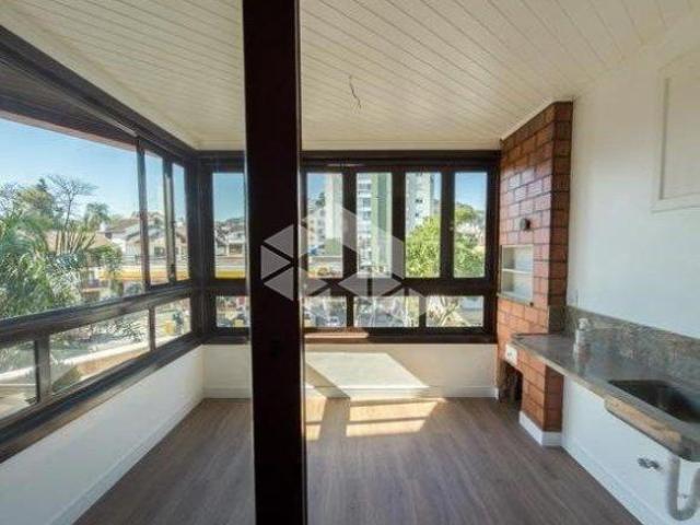 Apartamento com 03 dormitórios no bairro Centro
