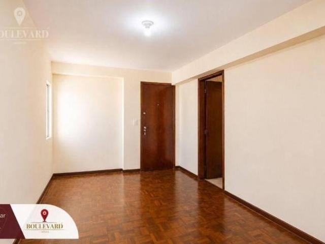 Apartamento com 03 dormitórios no último andar do Edifício Parthenon à venda por R$ 580.000 Centr