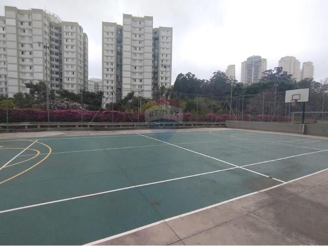 Apartamento com 03 dormitórios para locação no Jardim Marajoara