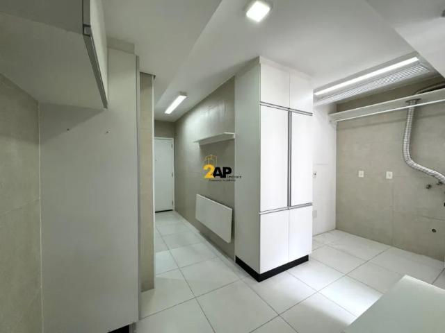 Apartamento para locação no Portal do Morumbi 3 quartos, 3 suítes, 2 salas, 5 banheiros, 4 vagas