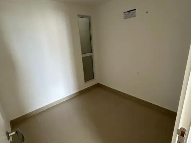Apartamento com 03 quartos ponta d'areia