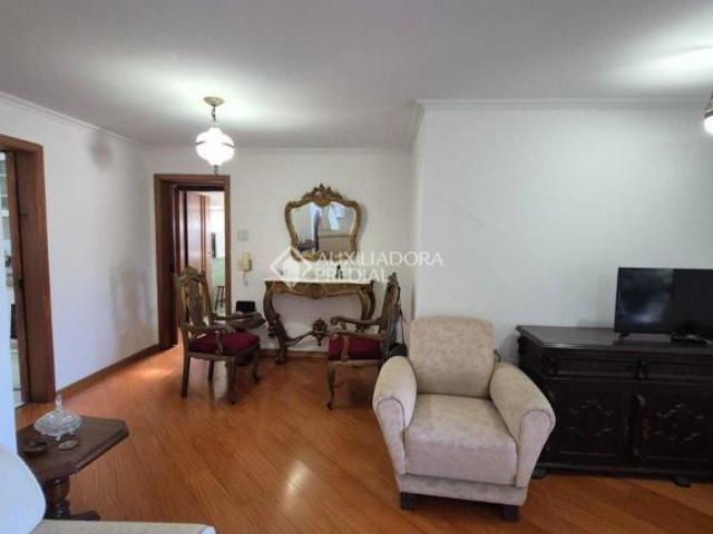 Apartamento com 04 quartos sendo 01 suíte, terraço, 199m² privativos no Centro de Caxias do Sul