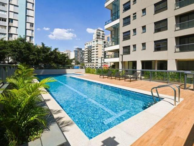 Apartamento com 127, com 3 dormitórios, com 2 vaga, POR R$ 2.997.000