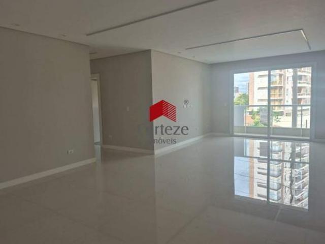 Apartamento com 130,57m² 3 quartos, à venda, no bairro Centro em São José dos Pinhais