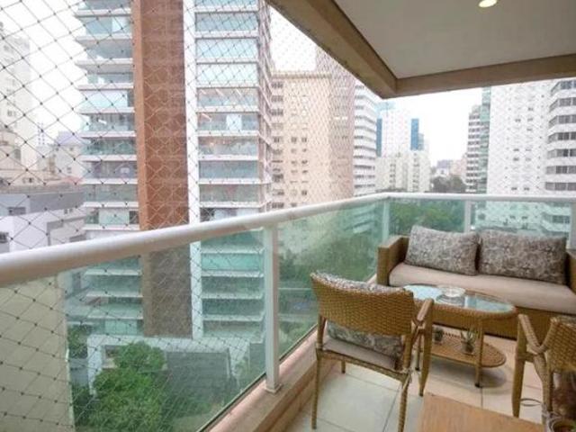 Apartamento com 148 m² e 3 quartos à venda no Paraíso