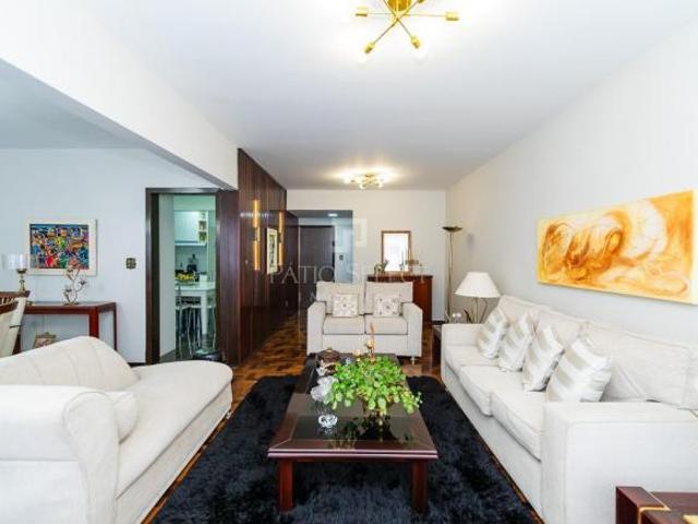 Apartamento com 140 m², 3 quartos sendo 1 suíte à