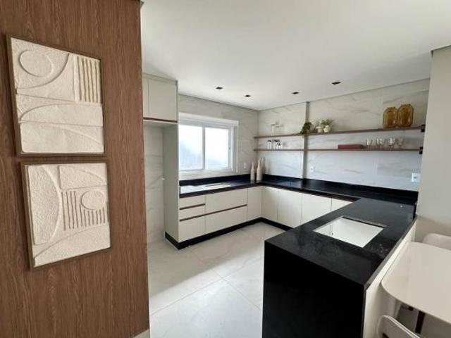 APARTAMENTO COM 154,56 m² GUILHERMINA PRAIA GRANDE SP