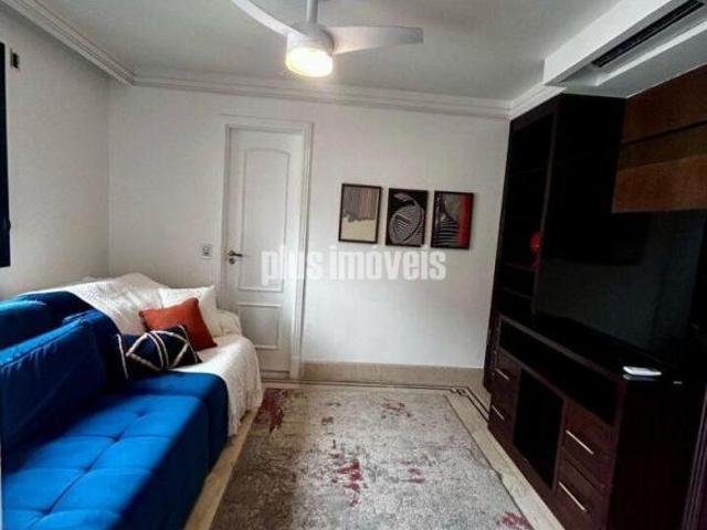 Apartamento com 156m², 4 quartos e 3 vagas MOBILIADO