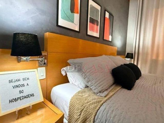 Apartamento com 1 dormitório à venda, 30 m² por R$ 300.000,00 Tatuapé São Pa