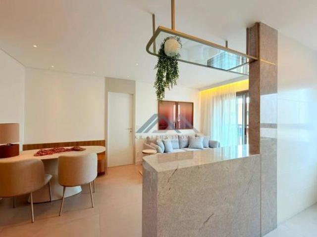 Apartamento com 1 dormitório à venda, 52 m² por R$ 980.000,00 Alphaville Industrial Barueri/SP