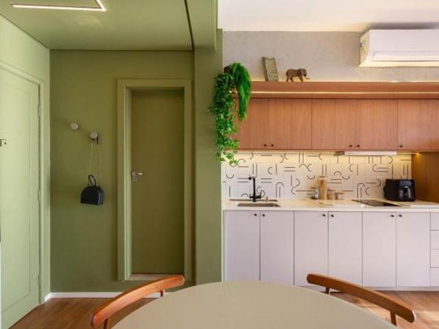 Apartamento com 1 dormitório à venda, 55 m² por R$ 470.000,00 Centro Curitiba/PR