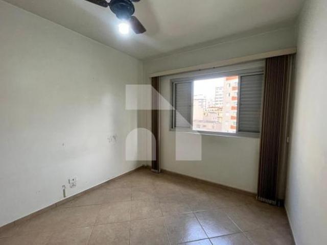 Apartamento com 1 dormitório em Santa Cecilia