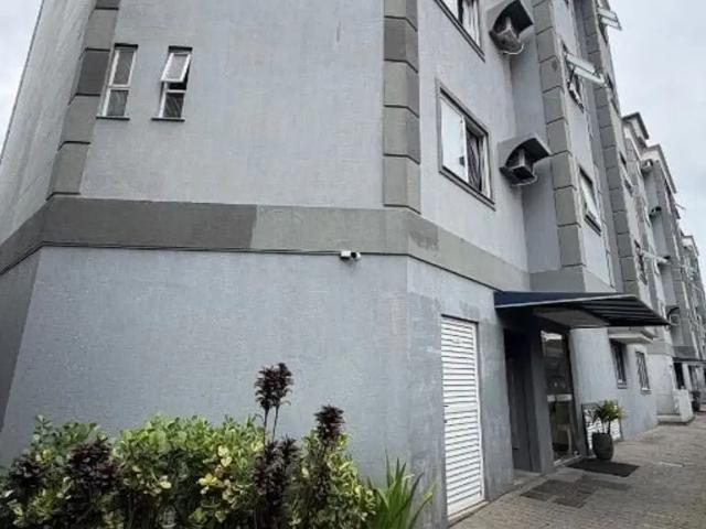 Apartamento com 1 dormitório para alugar, 25 m² por R$ 1.450,00/mês Bucarein Joinville/SC