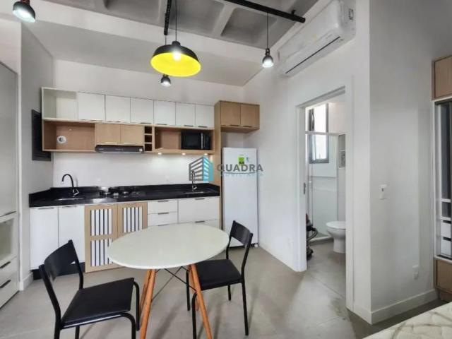 Apartamento com 1 dormitório para alugar, 34 m² por R$ 3.830,00/mês Pantanal Florianópolis/SC