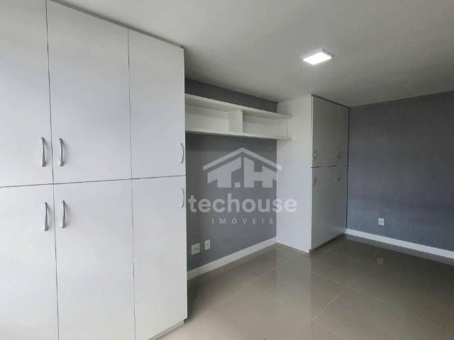 Apartamento Com 1 Dormitório Para Alugar, 47 m² por R$2.711,90/mês Várzea Teresópolis/rj