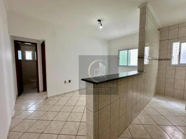 Apartamento com 1 quarto à venda, 45 m² por R$ 275.000 Vila Assunção Praia Grande/SP