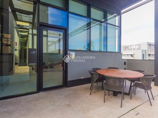 Apartamento com 1 quarto e 43m² para alugar em Auxiliadora, Porto Alegre