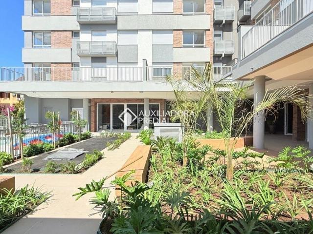 Apartamento com 1 quarto e 43m² para alugar em Moinhos de Vento, Porto Alegre