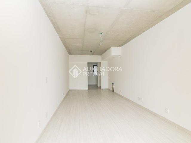 Apartamento com 1 quarto e 41m² para alugar em Azenha, Porto Alegre