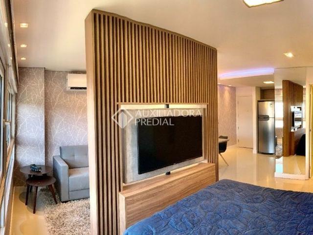 Apartamento com 1 quarto e 42m² para alugar em Partenon, Porto Alegre