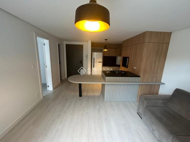 Apartamento com 1 quarto e 47m² para alugar em Mont'Serrat, Porto Alegre