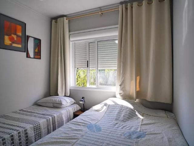 Apartamento com 1 quarto e 47m² para alugar em Vila Ipiranga, Porto Alegre