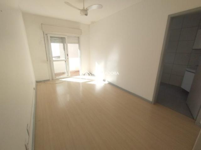 Apartamento com 1 quarto e 49m² para alugar em Passo d'Areia, Porto Alegre