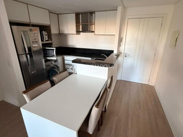 Apartamento com 1 quarto e 49m² para alugar em Petrópolis, Porto Alegre