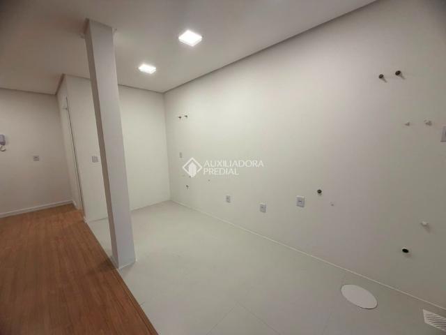 Apartamento com 1 quarto e 65m² para alugar em Moura, Gramado