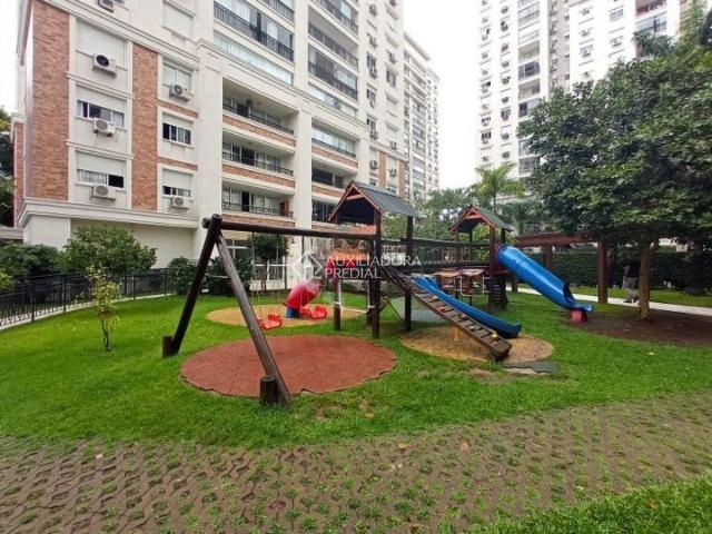 Apartamento com 1 quarto e 69m² para alugar em Passo da Areia, Porto Alegre