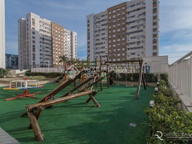 Apartamento com 1 quarto e 70m² para alugar em Passo da Areia, Porto Alegre