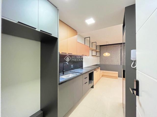 Apartamento com 1 quarto e 27m² para alugar em Bela Vista, Porto Alegre