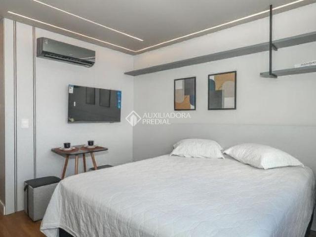 Apartamento com 1 quarto e 25m² para alugar em Boa Vista, Porto Alegre