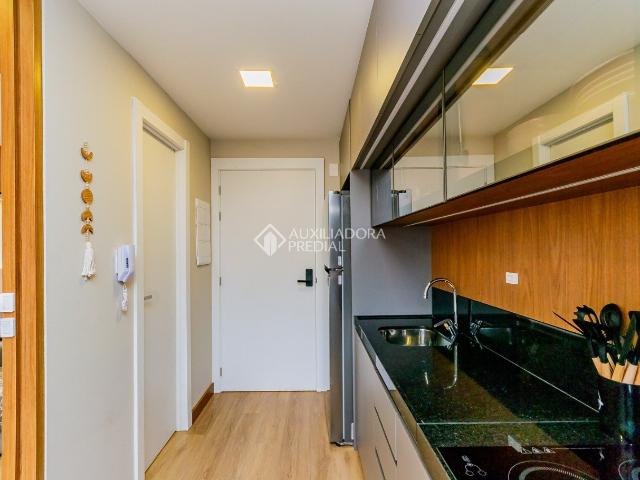 Apartamento com 1 quarto e 25m² para alugar em Boa Vista, Porto Alegre