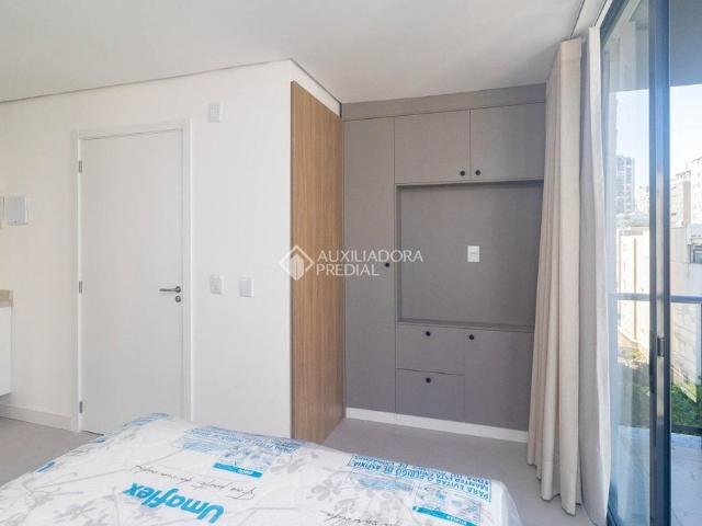 Apartamento com 1 quarto e 32m² para alugar em Independência, Porto Alegre