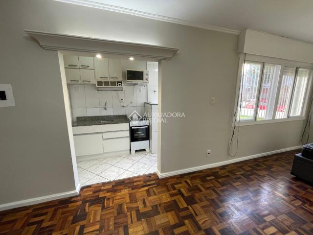 Apartamento com 1 quarto e 32m² para alugar em Vila Ipiranga, Porto Alegre