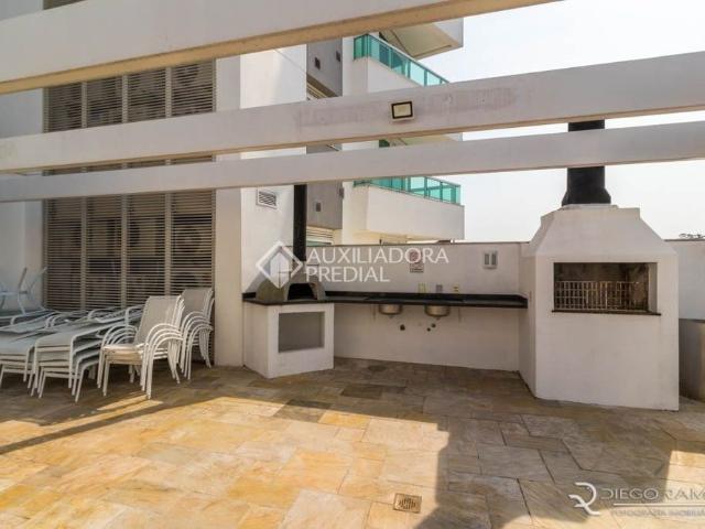 Apartamento com 1 quarto e 37m² para alugar em Três Figueiras, Porto Alegre