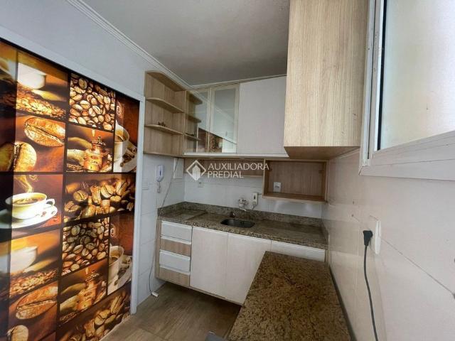 Apartamento com 1 quarto e 36m² para alugar em Rio Branco, Porto Alegre