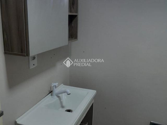 Apartamento com 1 quarto e 39m² para alugar em Camaquã, Porto Alegre