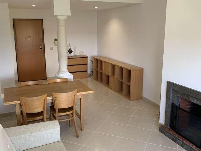 Apartamento com 1 quarto em Almada, Lisboa