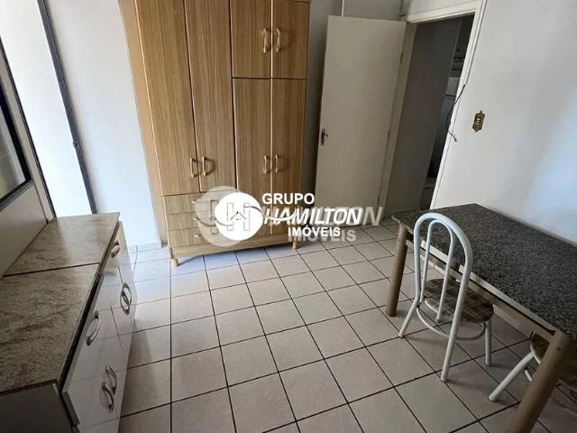 Apartamento com 1 quarto para alugar