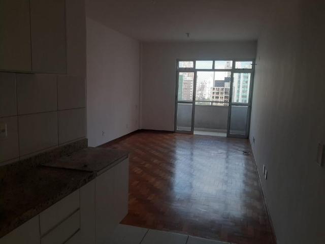 Apartamento com 1 quarto para alugar no bairro Centro, 40m²