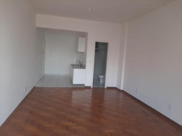 Apartamento com 1 quarto para alugar no bairro Centro, 40m²