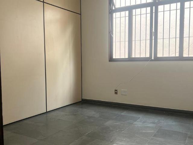Apartamento com 1 quarto para alugar no bairro Santa Efigênia, 60m²