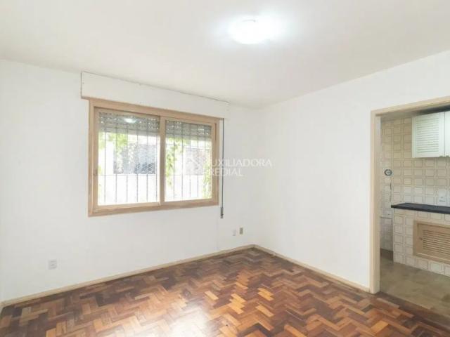 Apartamento com 1 quarto para alugar na Avenida Lavras, 375, Petrópolis, Porto Alegre, 60 m2 por R$ 1.400
