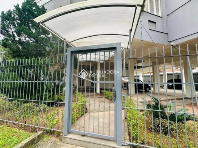Apartamento com 1 quarto para alugar na Avenida Nicolau Becker, 1770, Vila Nova, Novo Hamburgo, 55 m2 por R$ 1.600