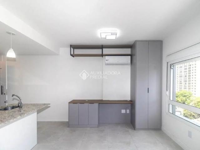 Apartamento com 1 quarto para alugar na Praça Carmem Miranda, 96, Moinhos de Vento, Porto Alegre, 29 m2 por R$ 2.800