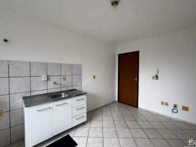 Apartamento com 1 quarto para alugar na Rua Abraão Lincoln, 36, Bom Retiro, Joinville